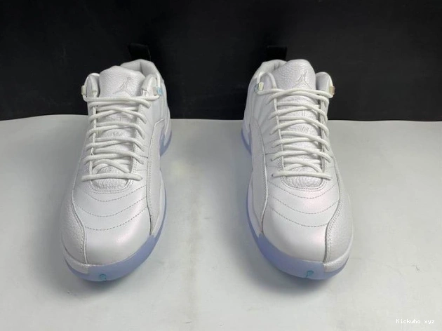 DB0733-190 12 RETRO EASTER AIR JORDAN LOW (2021) 0821